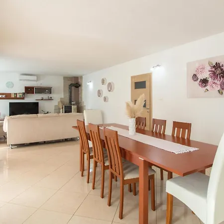 Awesome In With Kitchen *