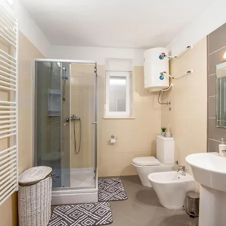 Awesome In With Kitchen * Tugare